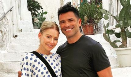 Mark Consuelos has an estimated net worth of $40 million.